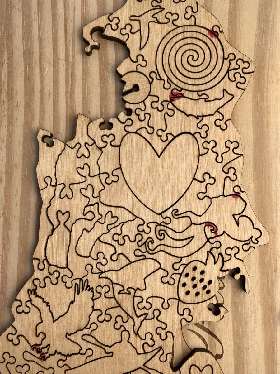 Learning the art of puzzle connections